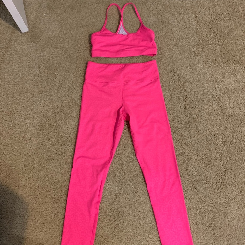 ZYIA workout set